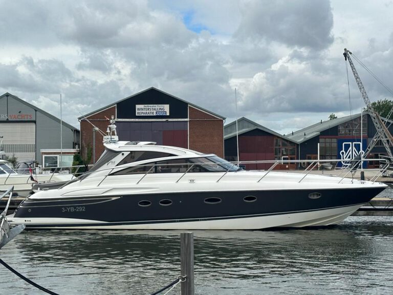 Princess V48 2007 inclusief Bijboot