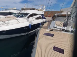 Sunseeker Manhattan 56 2004